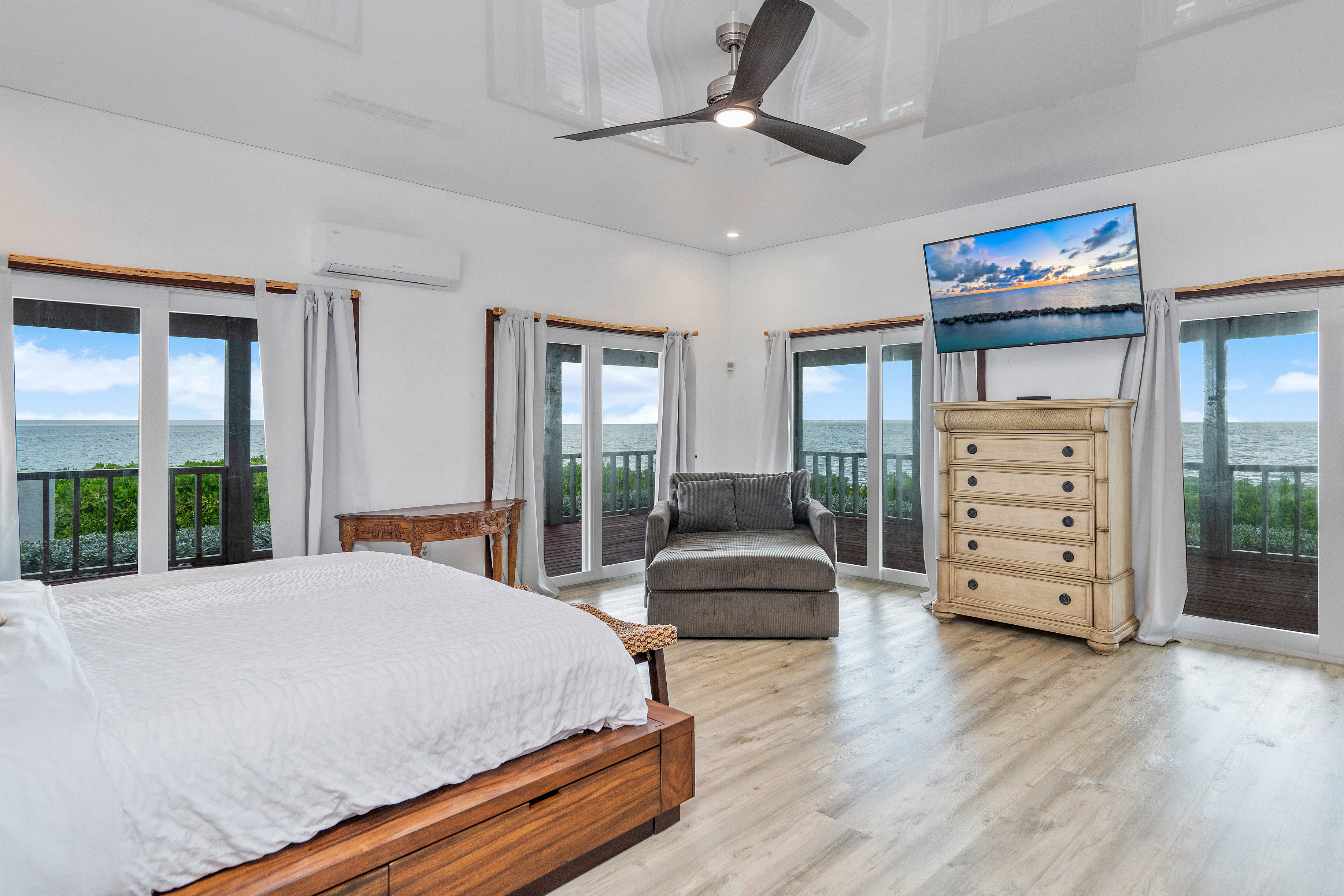 Luxury master bathroom private island rental East Sister Rock Marathon Florida Keys
